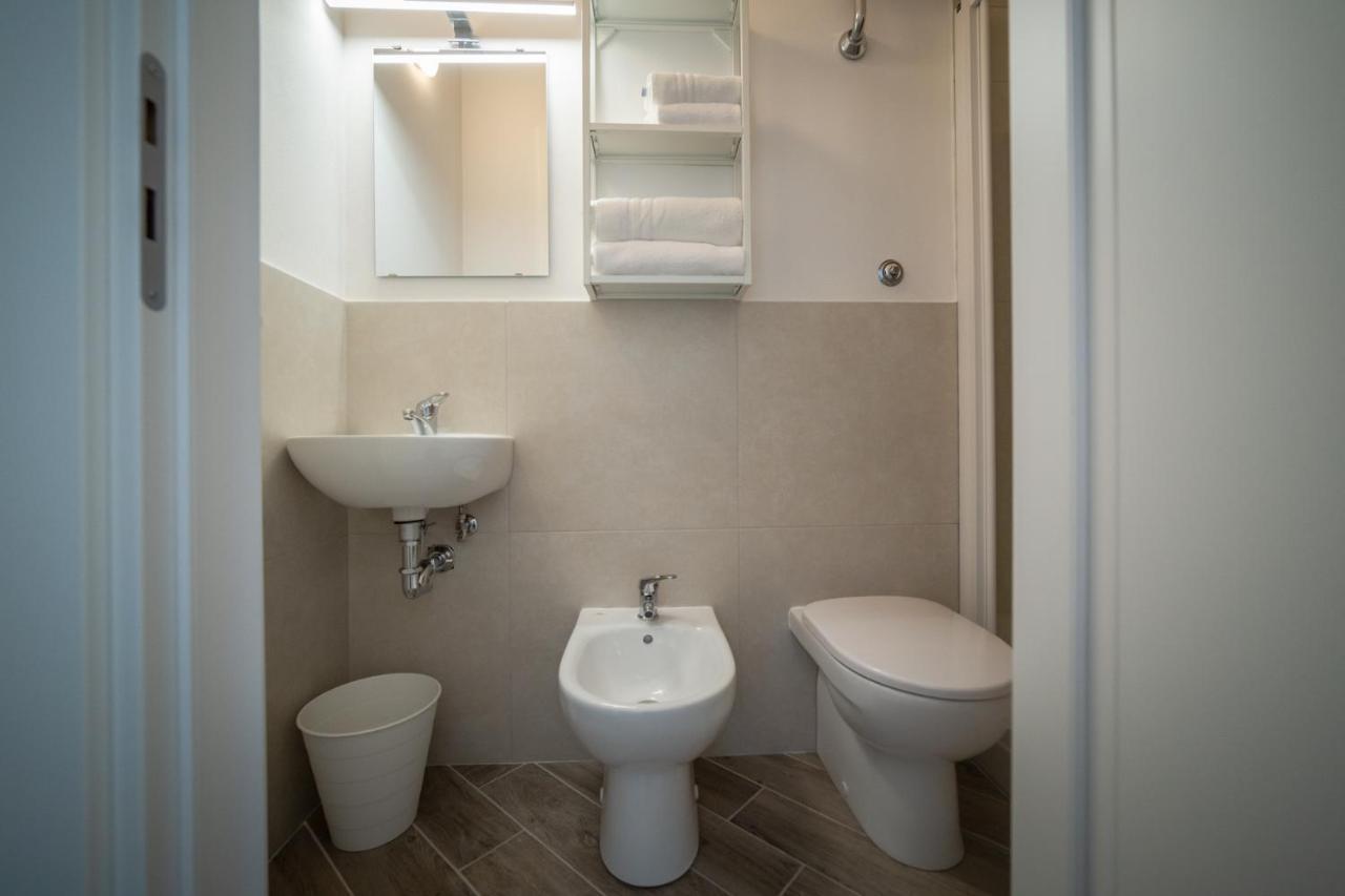 Hotel Saint Joseph à Livourne Extérieur photo